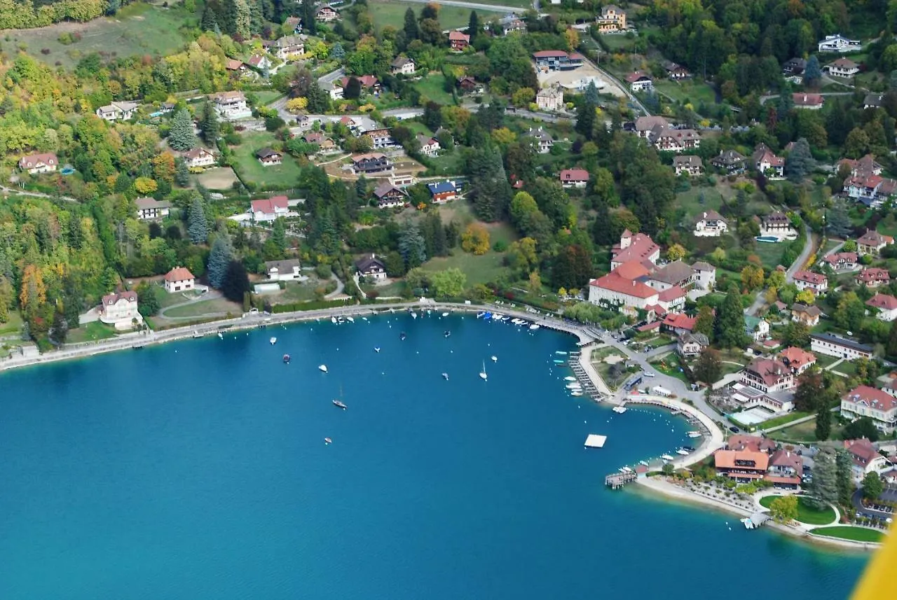 Hibiscus Apartment Annecy